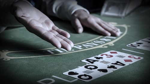 Ultimate Texas Hold’em - Evolution game image